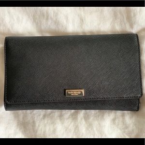 Kate Spade Alexander Avenue Wallet